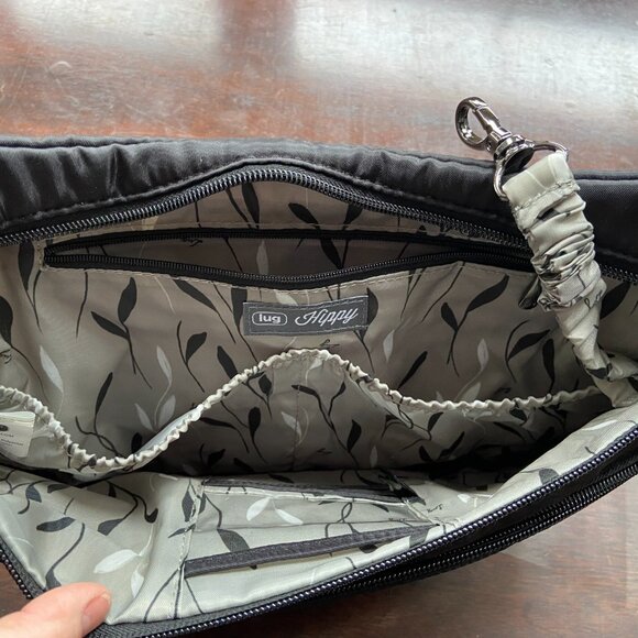 Black Lug Crossbody Shoulder Bag with RFID - Hippy 2 - Like New - Picture 2 of 3